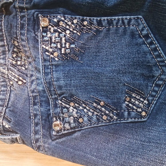 Miss Me Relaxed Boot Cut Jeans size 27 - Picture 7 of 7